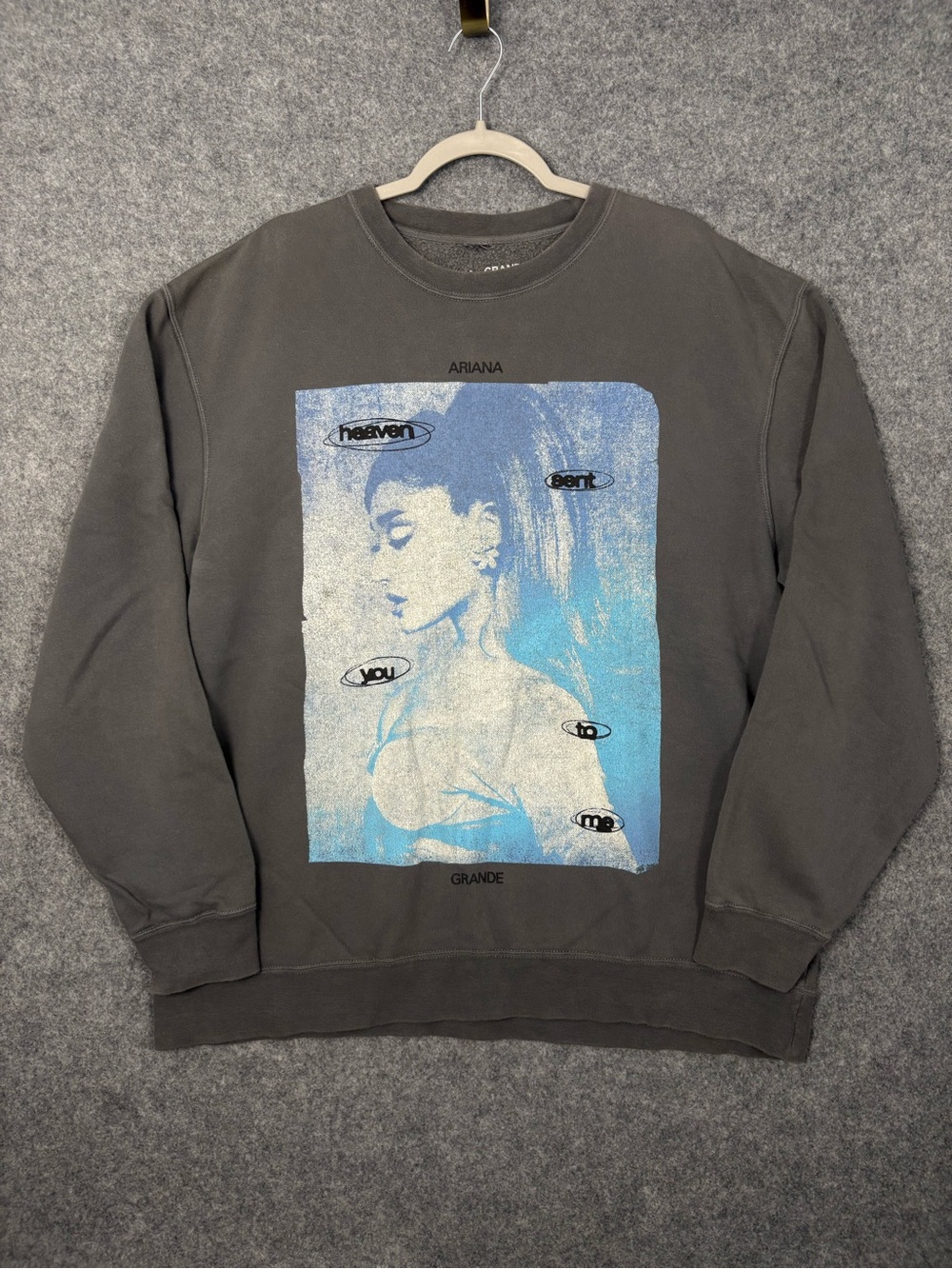 Ariana Grande Heaven Sent You To Me Graphic Sweatshirt XL